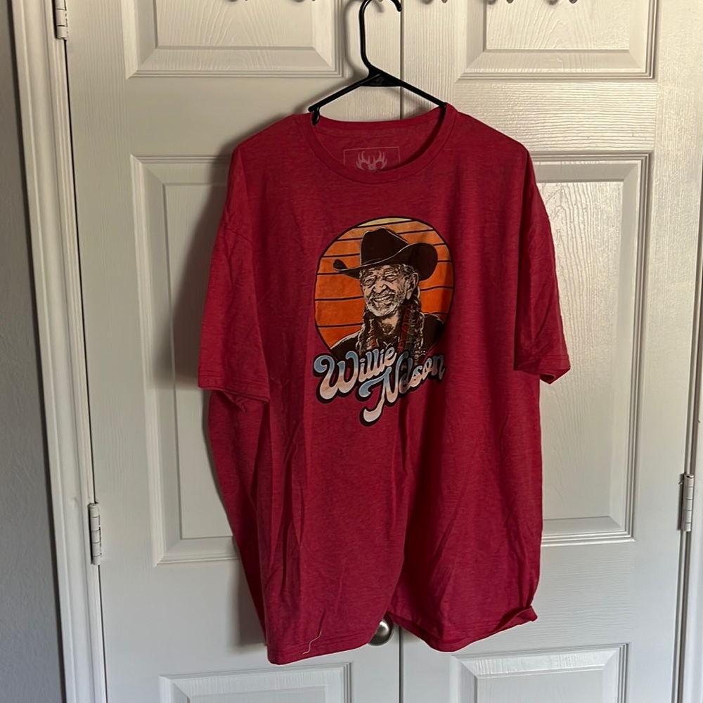 willie nelson graphic tee